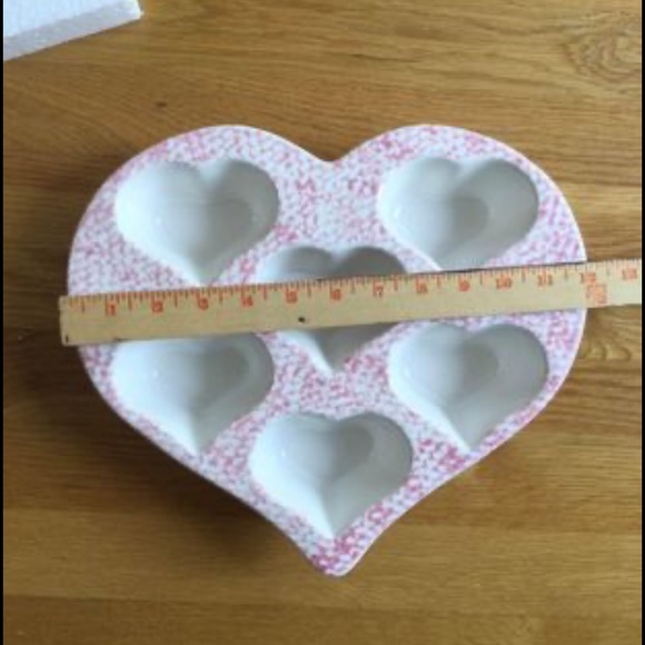 Vintage HEART SHAPED MUFFIN DESSERT BAKEWARE ceramic PAN - Picture 2 of 4